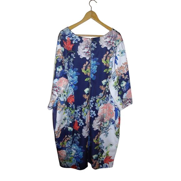 Roz & Ail Floral Round Neck 3/4 Sleeve Shift Dress 24W - Picture 2 of 6